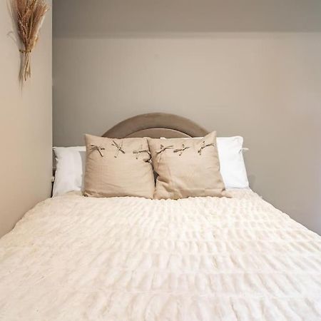 Cottage Cwtch Pontneddfechan 外观 照片